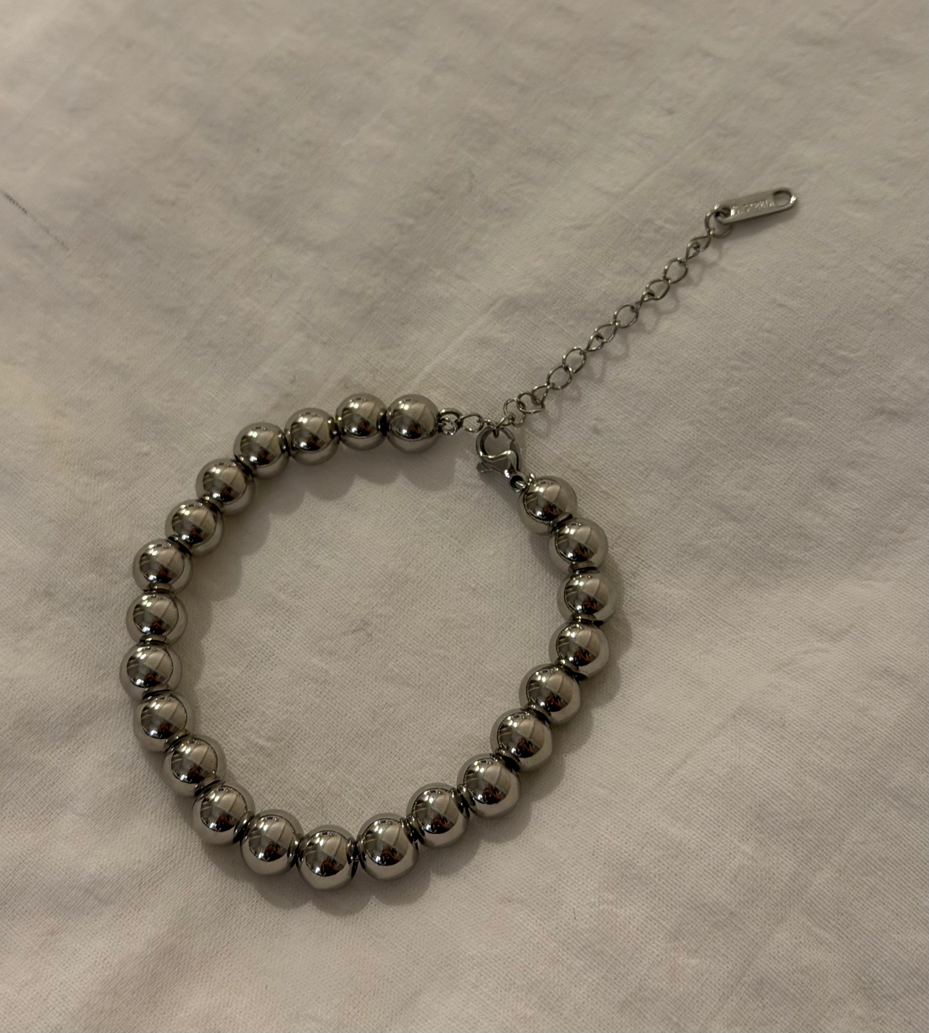 Beaded bracelet medium