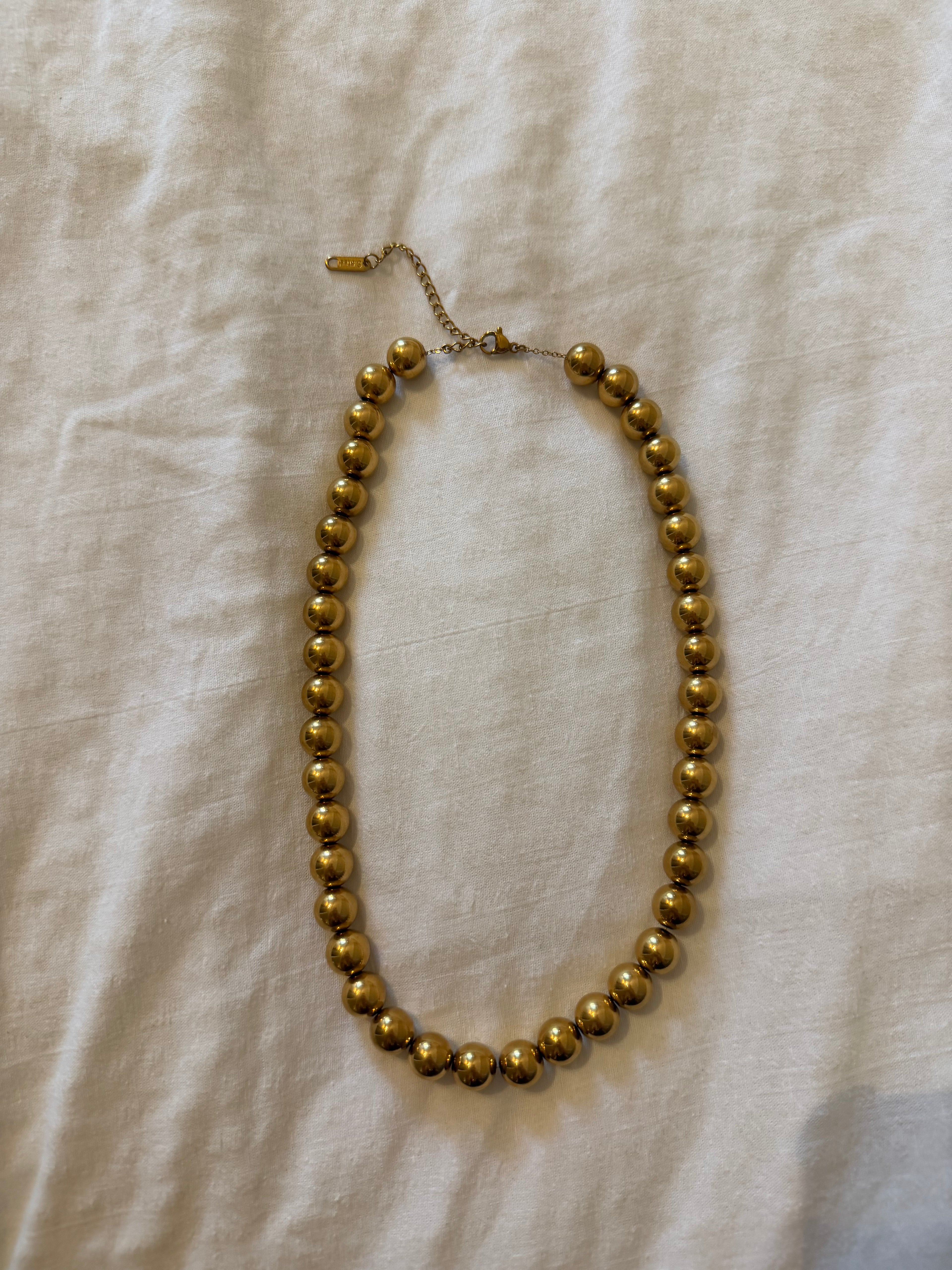 Beaded necklace big