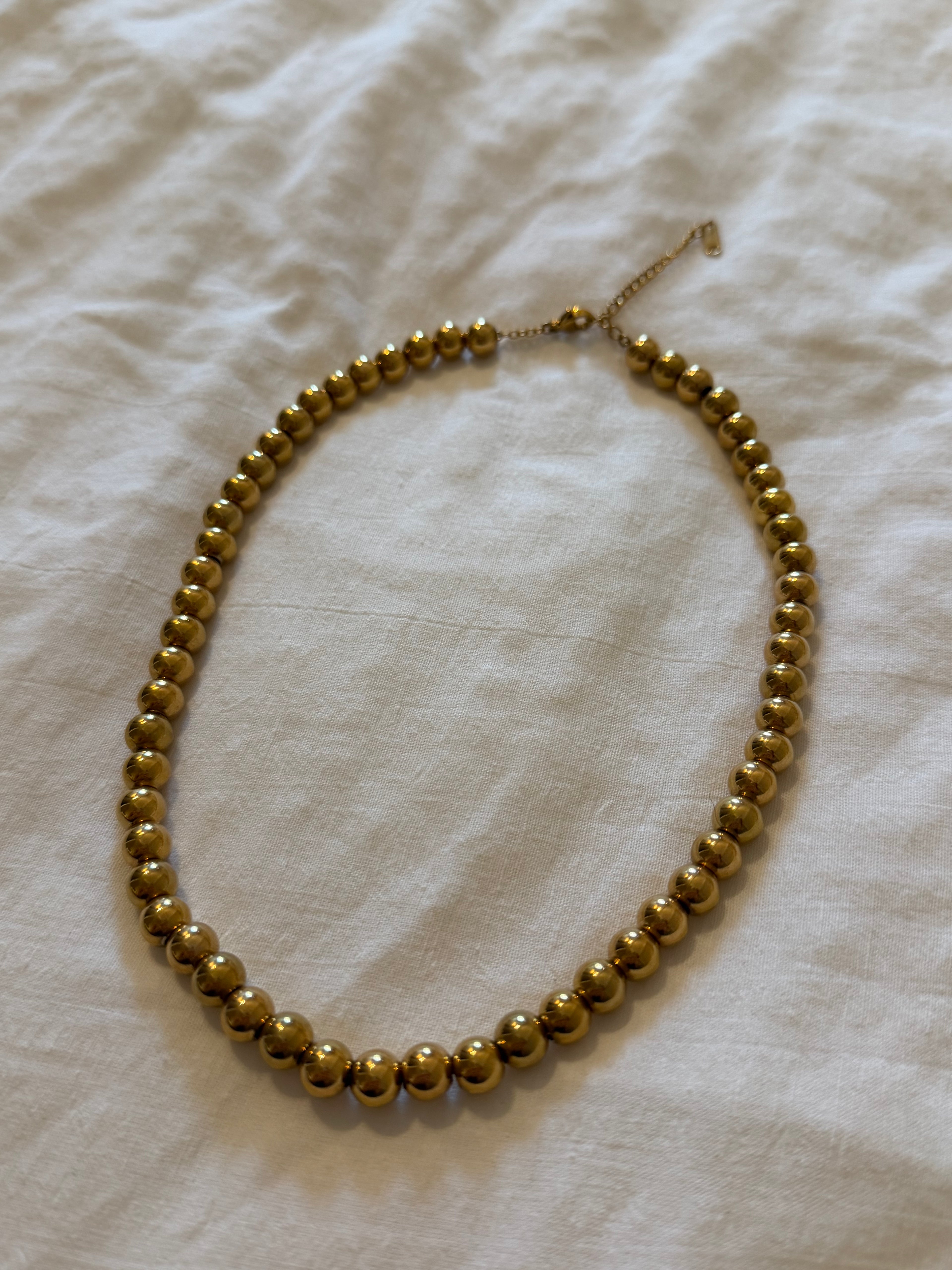 Beaded necklace medium