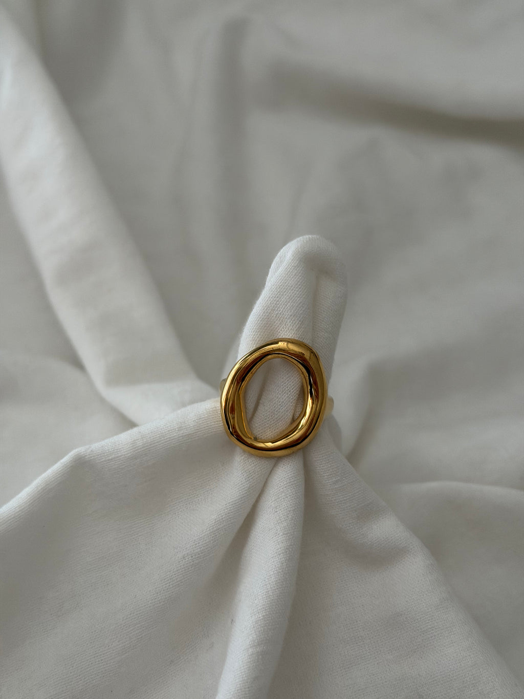 Aura ring