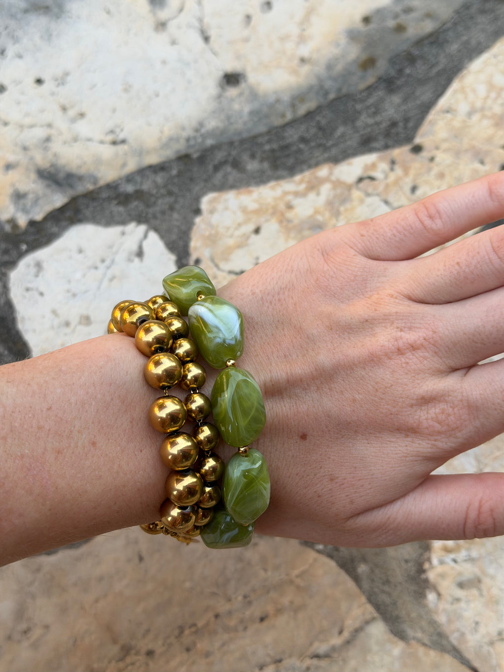 Chunky groene kralen armband